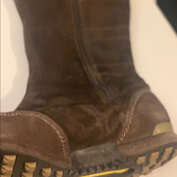 Adidas Boots size 9 - Picture 2 of 5